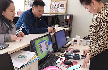 濟(jì)南鋼琴什么品牌銷(xiāo)量好？——英昌鋼琴